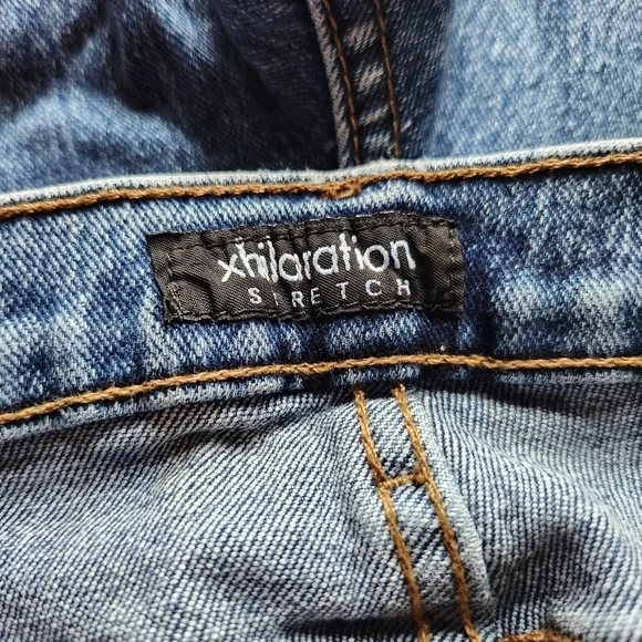Like New Vintage Xhilaration Stretch High Waist Flare Jeans Size 13 - Picture 3 of 13